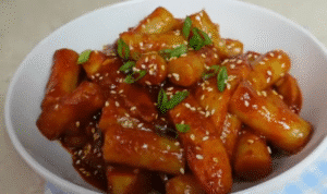 Resep Resep Tteokbokki Pedas Manis Kenyal Ala Korea lengkap dengan takaran bahan detail, langkah step-by-step, tips anti gagal, dan FAQ. Cocok pemula